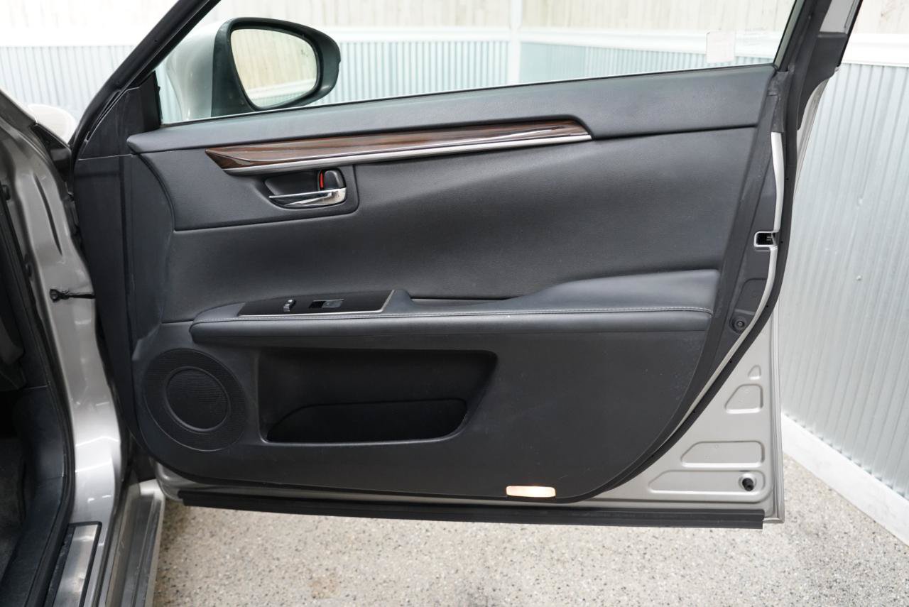 Used 2016 Lexus ES 350 FWD image 33