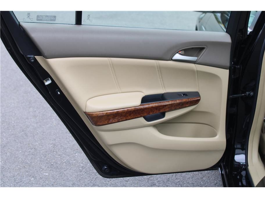 Used 2008 Honda Accord EX-L image 11