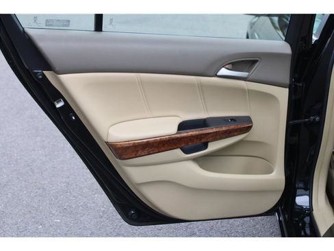 Used 2008 Honda Accord EX-L image 11