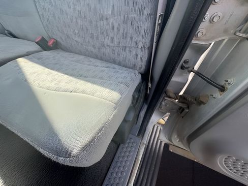 Used 2000 Ford F250 XL image 14