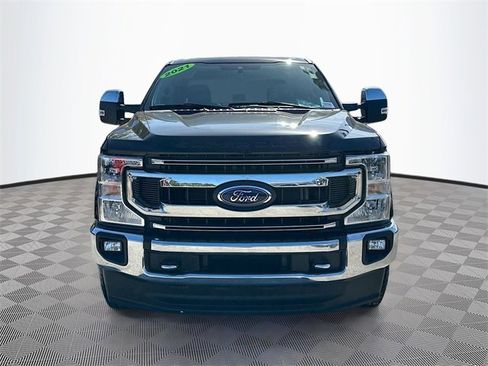 Used 2021 Ford F250 XLT w/ XLT Premium Package image 2