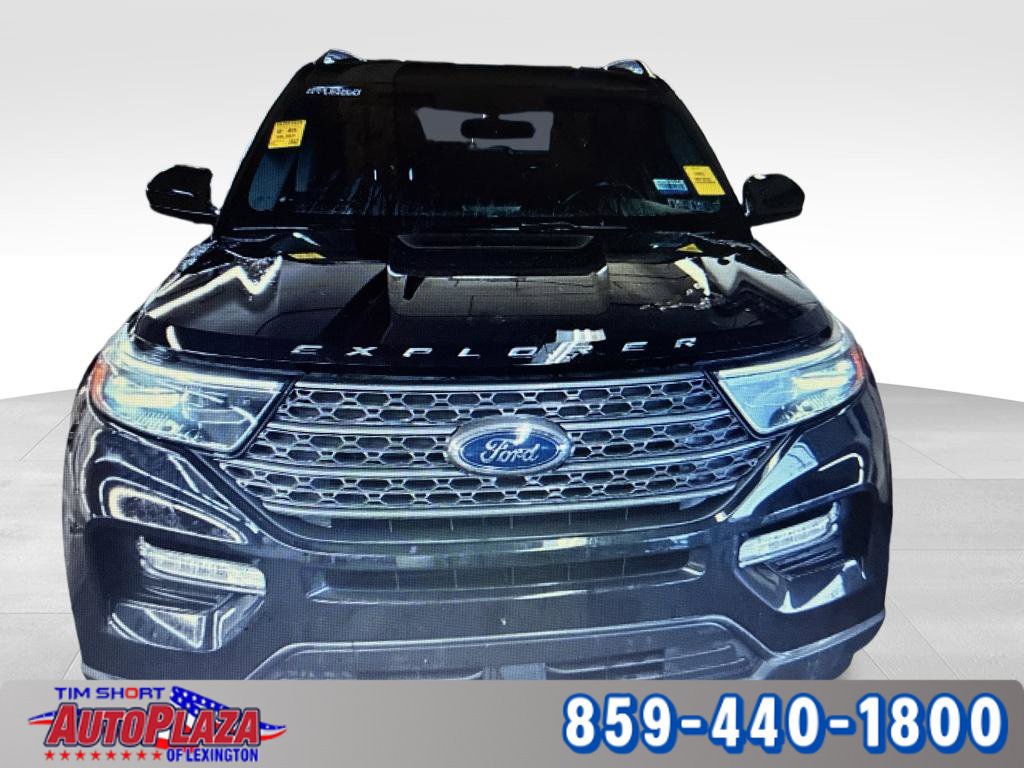 Used 2022 Ford Explorer XLT w/ Equipment Group 202A AWD/4WD image 5
