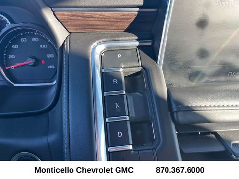 Used 2021 Chevrolet Tahoe LT image 17