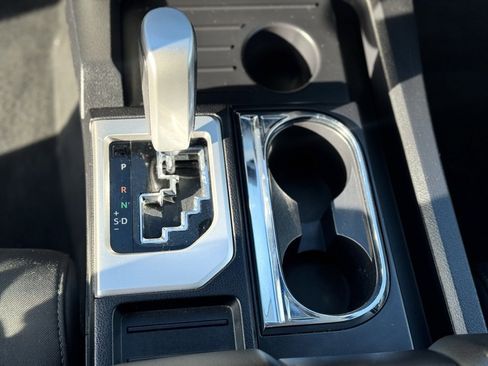 Used 2021 Toyota Tundra SR5 image 17