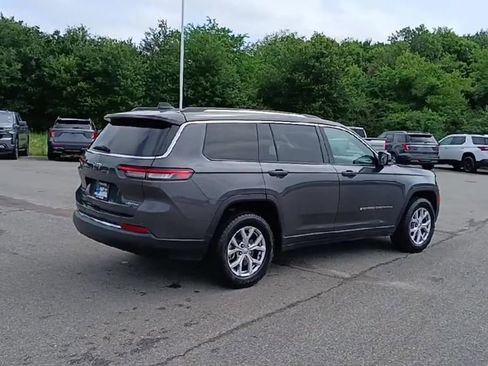 Used 2022 Jeep Grand Cherokee L Limited w/ Trailer Tow Group (B) AWD/4WD image 8