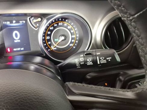 Used 2022 Jeep Wrangler Unlimited Sport AWD/4WD image 18