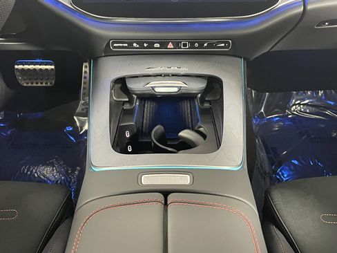 New 2026 Mercedes-Benz E 53 AMG e 4MATIC Sedan image 18