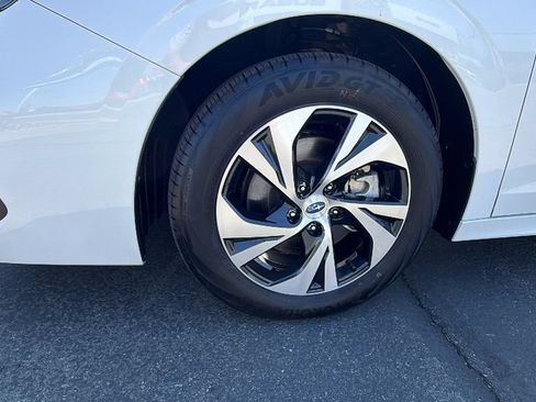 Used 2025 Subaru Legacy Premium AWD/4WD image 10