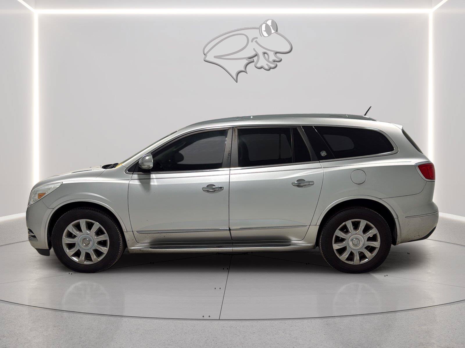 Used 2017 Buick Enclave Leather AWD/4WD image 2