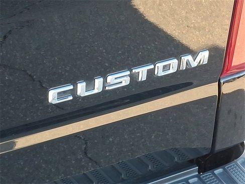 Used 2024 Chevrolet Silverado 1500 Custom image 25