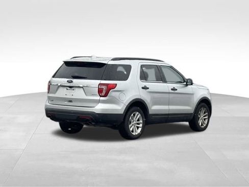 Used 2016 Ford Explorer 4WD image 4