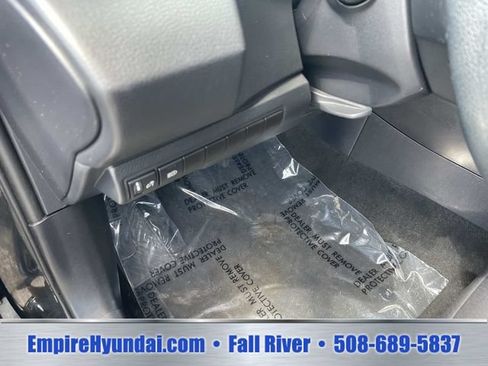 Used 2025 Toyota Corolla LE FWD image 19