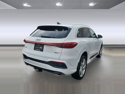 Used 2025 Audi Q5 Premium w/ Premium Plus AWD/4WD image 9