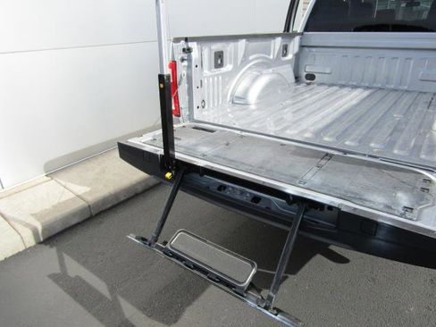 Certified 2022 Ford F150 XL w/ STX Appearance Package image 9