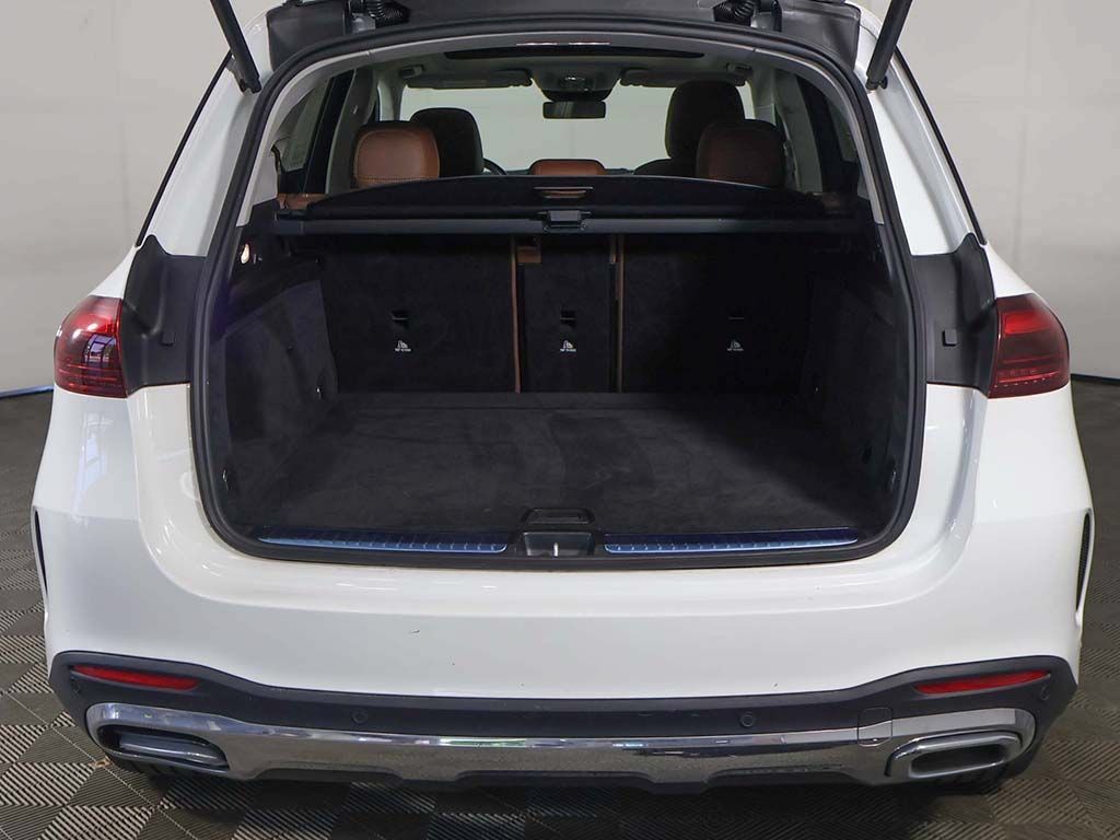 Used 2024 Mercedes-Benz GLE 450 4MATIC w/ AMG Line Exterior image 22