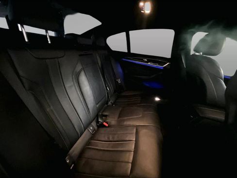 Used 2020 BMW 530i w/ M Sport Package RWD image 19