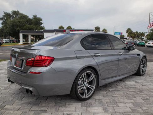Used 2013 BMW M5 RWD image 8
