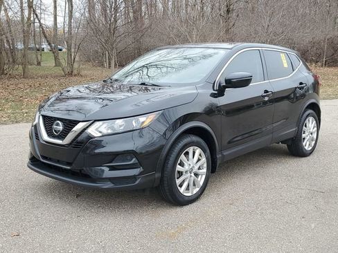 Used 2021 Nissan Rogue Sport S AWD/4WD image 2