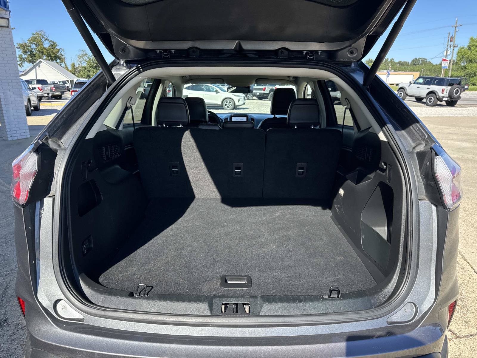 Used 2024 Ford Edge SEL w/ Convenience Package AWD/4WD image 8