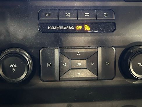 Used 2019 Ford F150 XL w/ Equipment Group 101A Mid RWD image 55