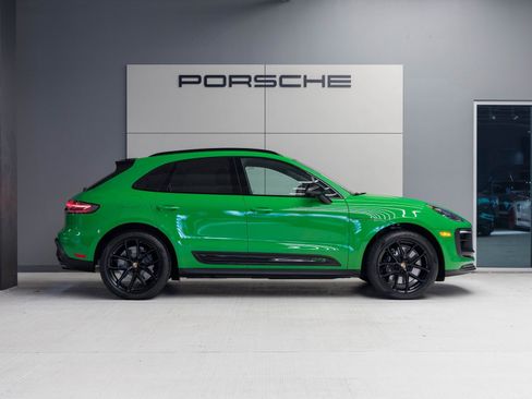 New 2026 Porsche Macan GTS image 8