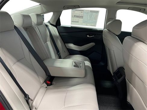New 2025 Honda Accord EX-L image 31