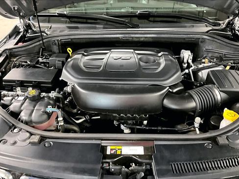 Used 2021 Jeep Grand Cherokee Overland AWD/4WD image 32
