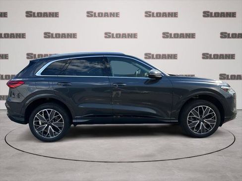 Certified 2025 Audi Q5 Premium Plus w/ Premium Plus AWD/4WD image 6