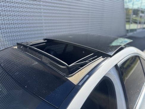 Used 2021 Mercedes-Benz C 300 C 300 image 18