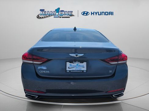 Used 2015 Hyundai Genesis 3.8 RWD image 7