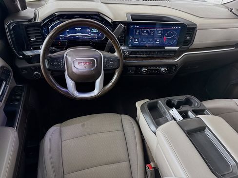 Used 2023 GMC Sierra 1500 SLE w/ Preferred Package image 17