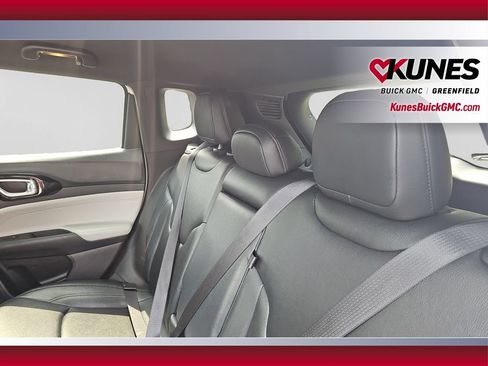 Used 2025 Jeep Compass Limited AWD/4WD image 18