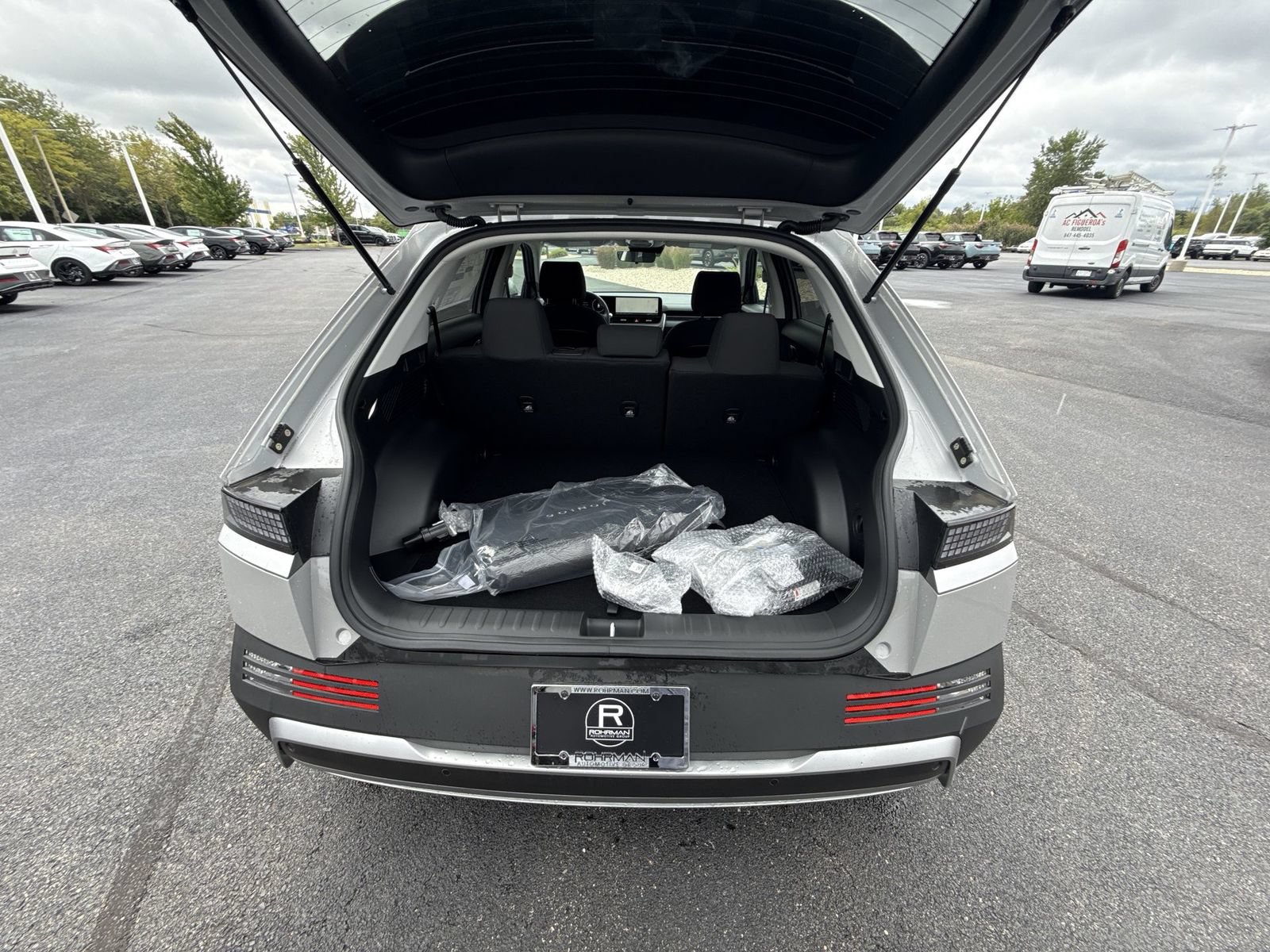 New 2026 Hyundai Ioniq 5 SE AWD/4WD image 23