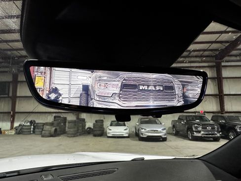 Used 2021 Cadillac Escalade Sport w/ LPO, ONYX Package image 40