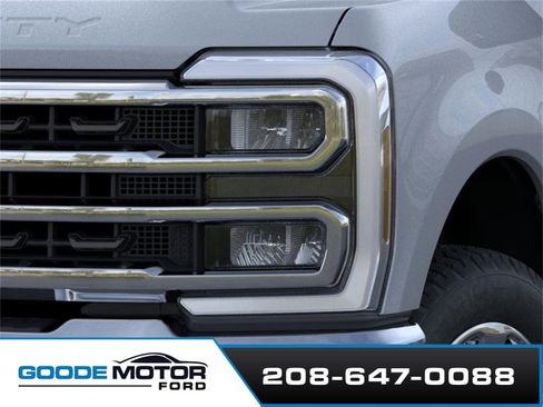 New 2025 Ford F350 King Ranch w/ Chrome Package image 18