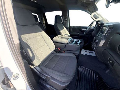 Used 2023 Chevrolet Silverado 1500 Custom AWD/4WD image 27