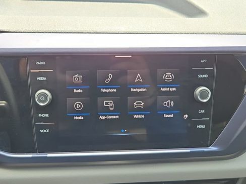 Certified 2022 Volkswagen Taos SE w/ IQ.Drive SE Package FWD image 20