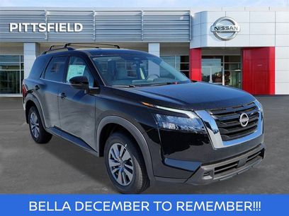 New 2025 Nissan Pathfinder SV