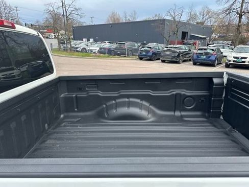 Used 2022 Nissan Frontier S image 23