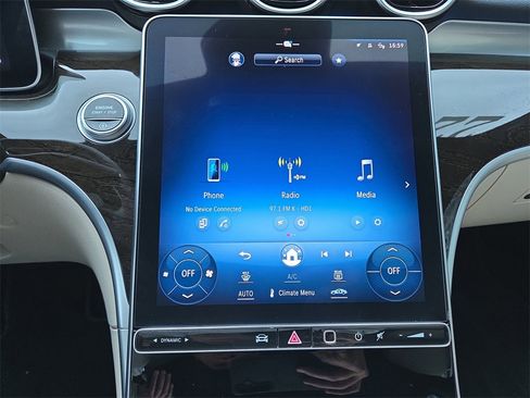 Certified 2022 Mercedes-Benz C 300 4MATIC Sedan image 24