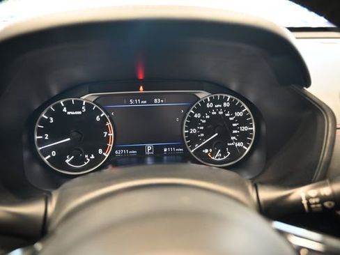 Used 2020 Nissan Altima 2.5 SR FWD image 25
