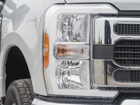 New 2026 Ford F350 XLT AWD/4WD image 13