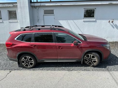 Used 2023 Subaru Ascent Limited AWD/4WD image 5
