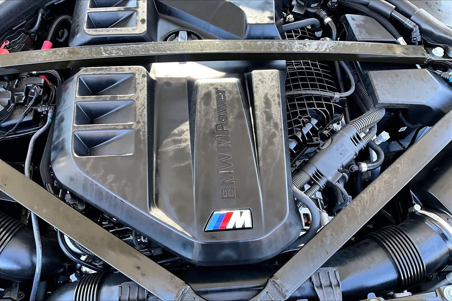 Used 2025 BMW M2 w/ Carbon Package RWD image 32