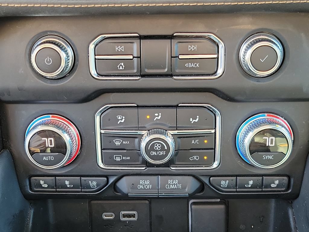 Used 2021 GMC Yukon AT4 w/ AT4 Premium Plus Package AWD/4WD image 32