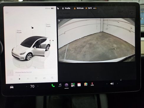 Used 2023 Tesla Model Y Long Range AWD/4WD image 14