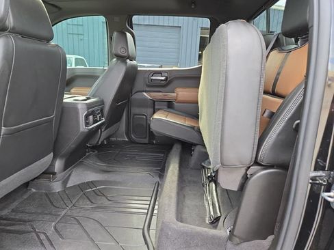 Used 2019 Chevrolet Silverado 1500 High Country AWD/4WD image 34