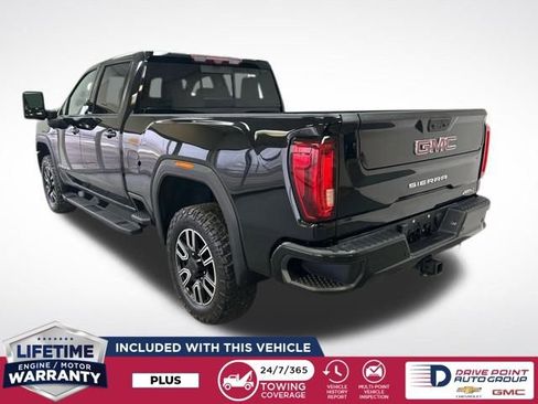 Used 2020 GMC Sierra 2500 AT4 w/ AT4 Premium Package image 5