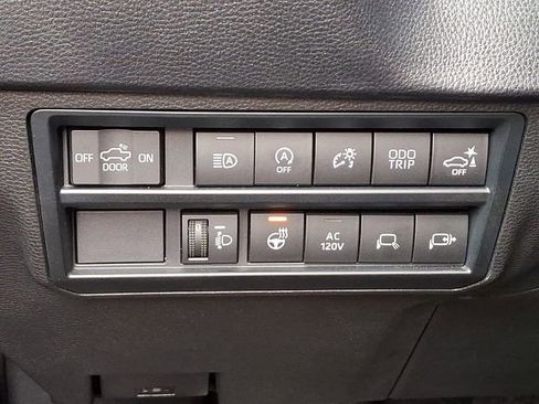 Used 2022 Toyota Tundra SR5 image 26