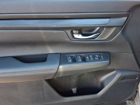 Certified 2025 Honda CR-V LX image 13